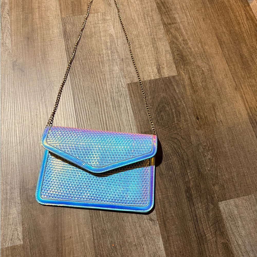 Holographic Crossbody w/ gold chain